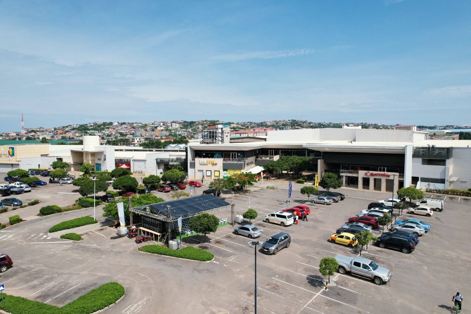 West Hills Mall